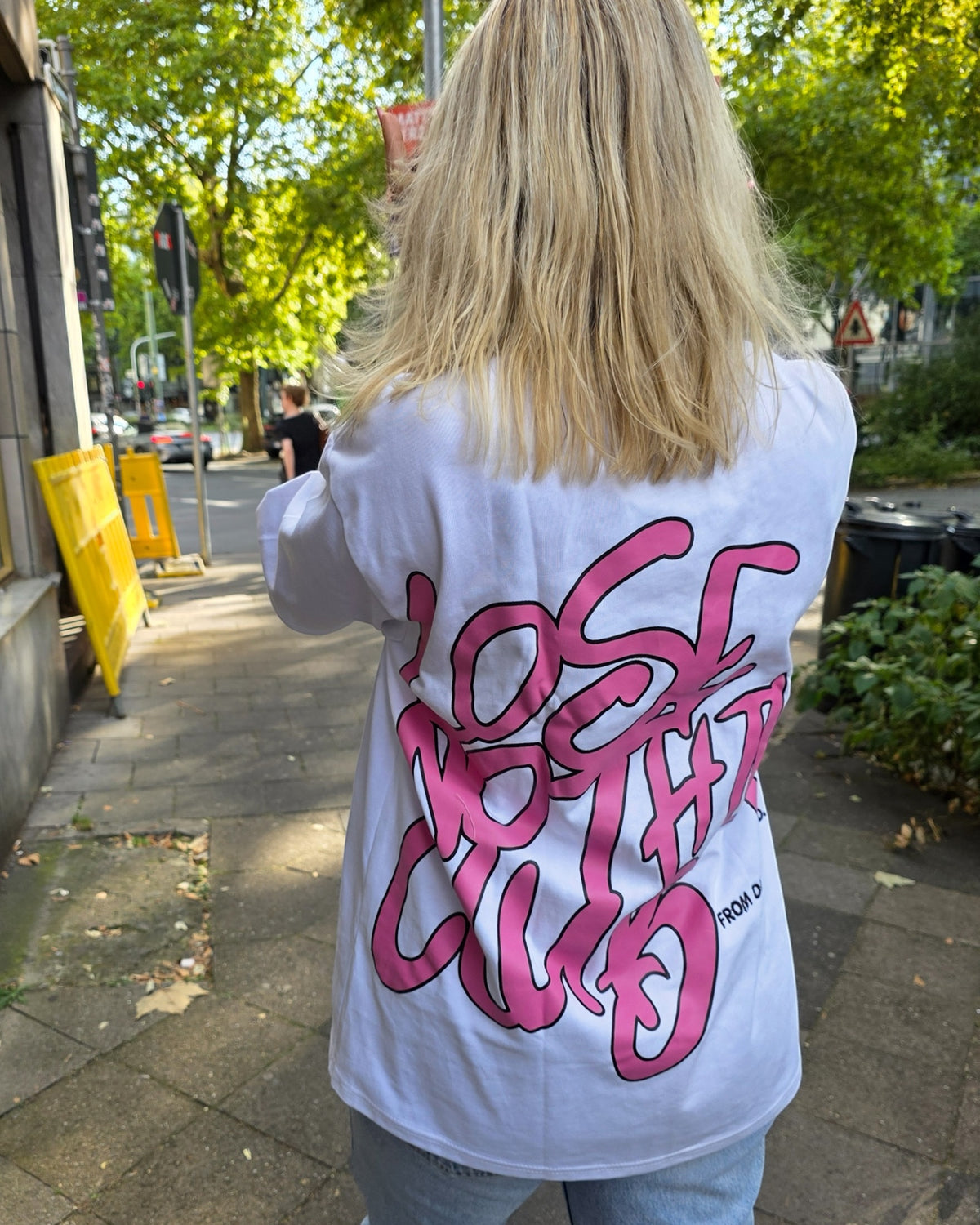 LNC OUTTA BOUNDS HEAVY TEE WHITE PINK