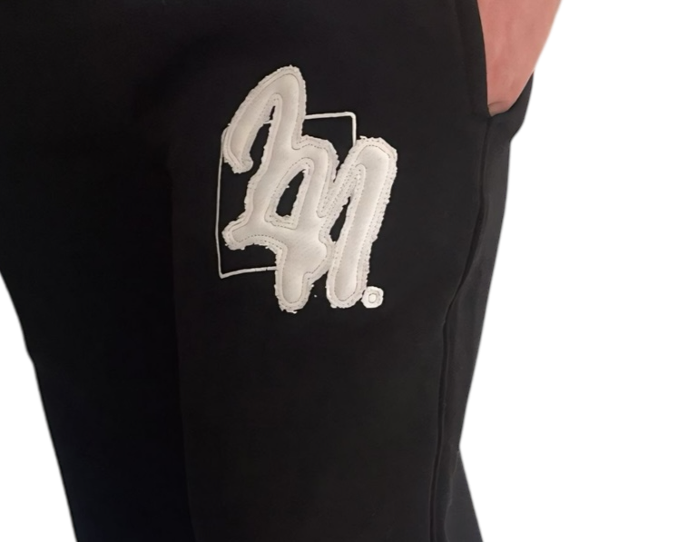 LNC ICONIC JOGGER BLACK